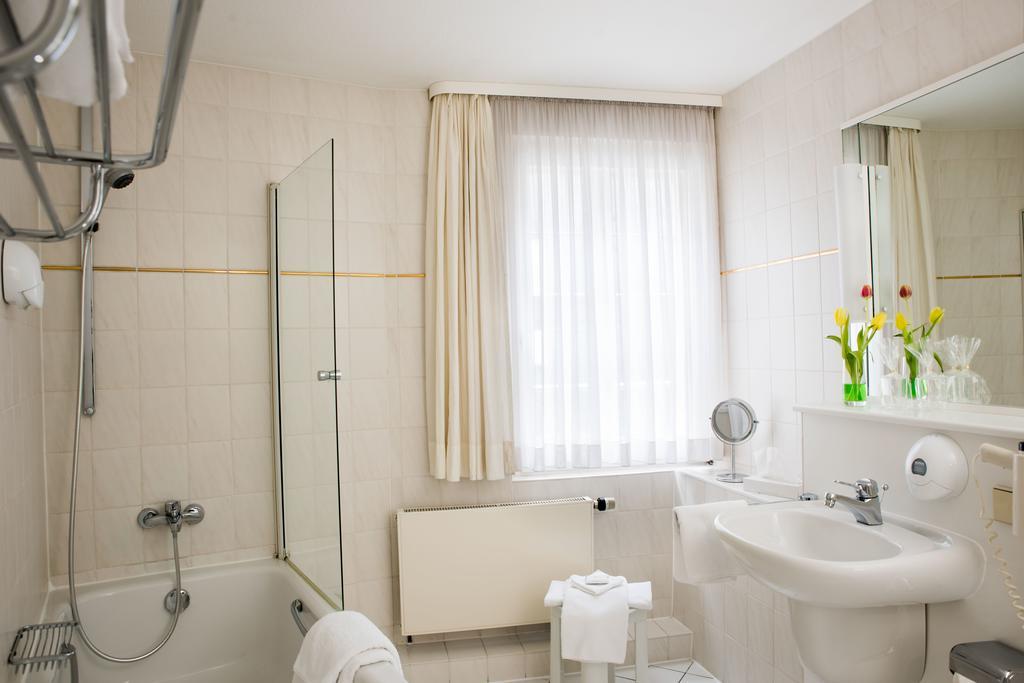 Hotel Schere Northeim Esterno foto
